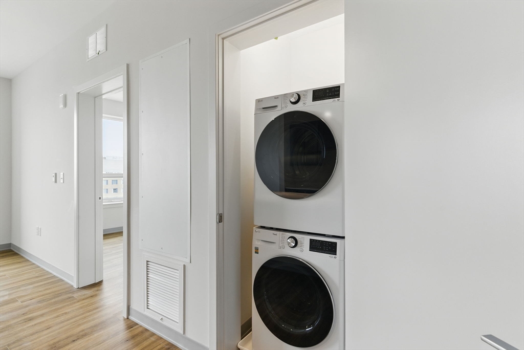 2 bed, 2 bath apartment for rent at 1170 Tremont St Unit 0819, South End — photo 11 of 19