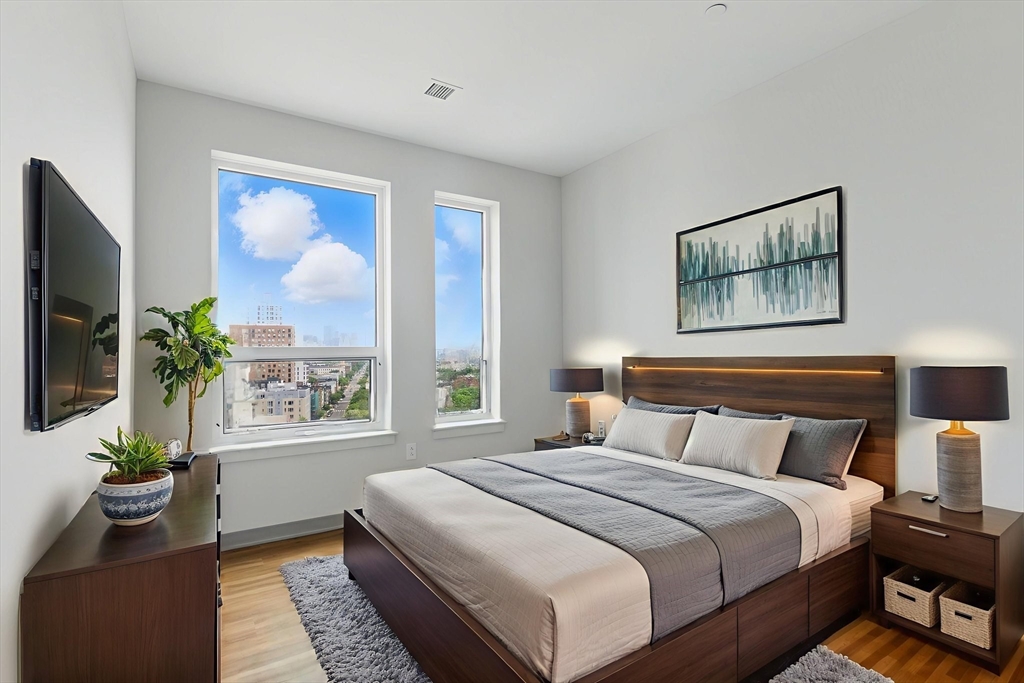 2 bed, 2 bath apartment for rent at 1170 Tremont St Unit 0819, South End — photo 9 of 19