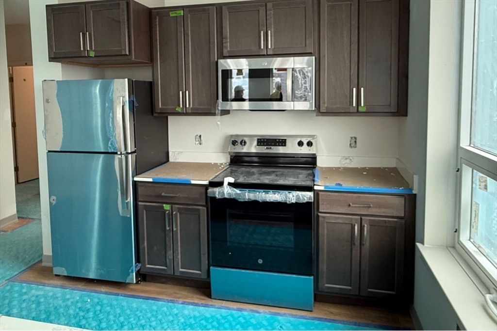 Studio bed, 1 bath apartment for rent at 1170 Tremont St Unit 100-900, Roxbury — photo 4 of 14