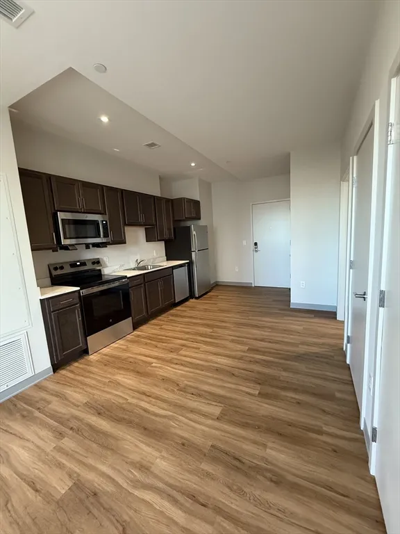Studio bed, 1 bath apartment for rent at 1170 Tremont St Unit 1214, Roxbury — photo 2 of 10
