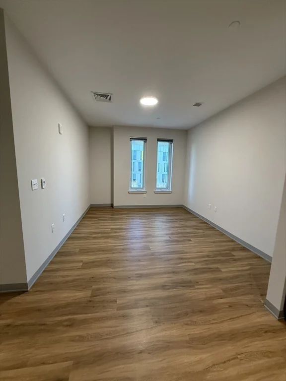 1 bed, 1 bath apartment for rent at 1170 Tremont St Unit 811, Roxbury — photo 3 of 12
