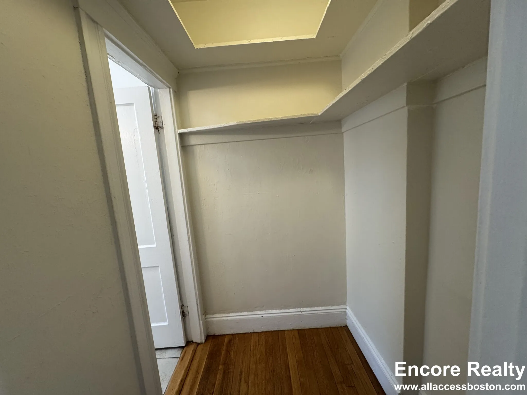 1 bed, 1 bath apartment for rent at 1171 Boylston St Unit 1171-31, Fenway — photo 8 of 9