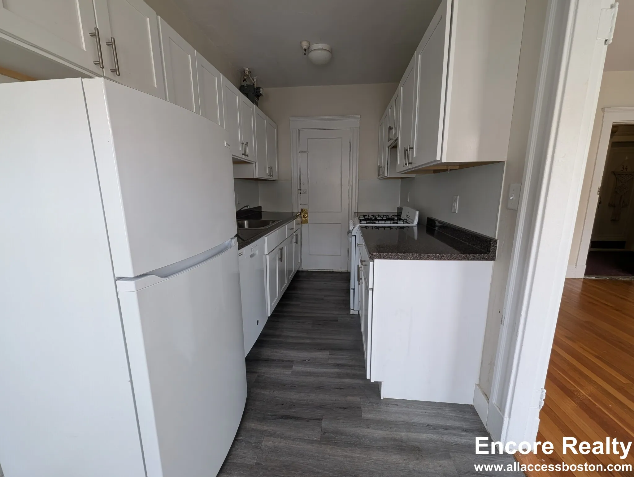 1 bed, 1 bath apartment for rent at 1171 Boylston St Unit 1171-38, Fenway — photo 2 of 20
