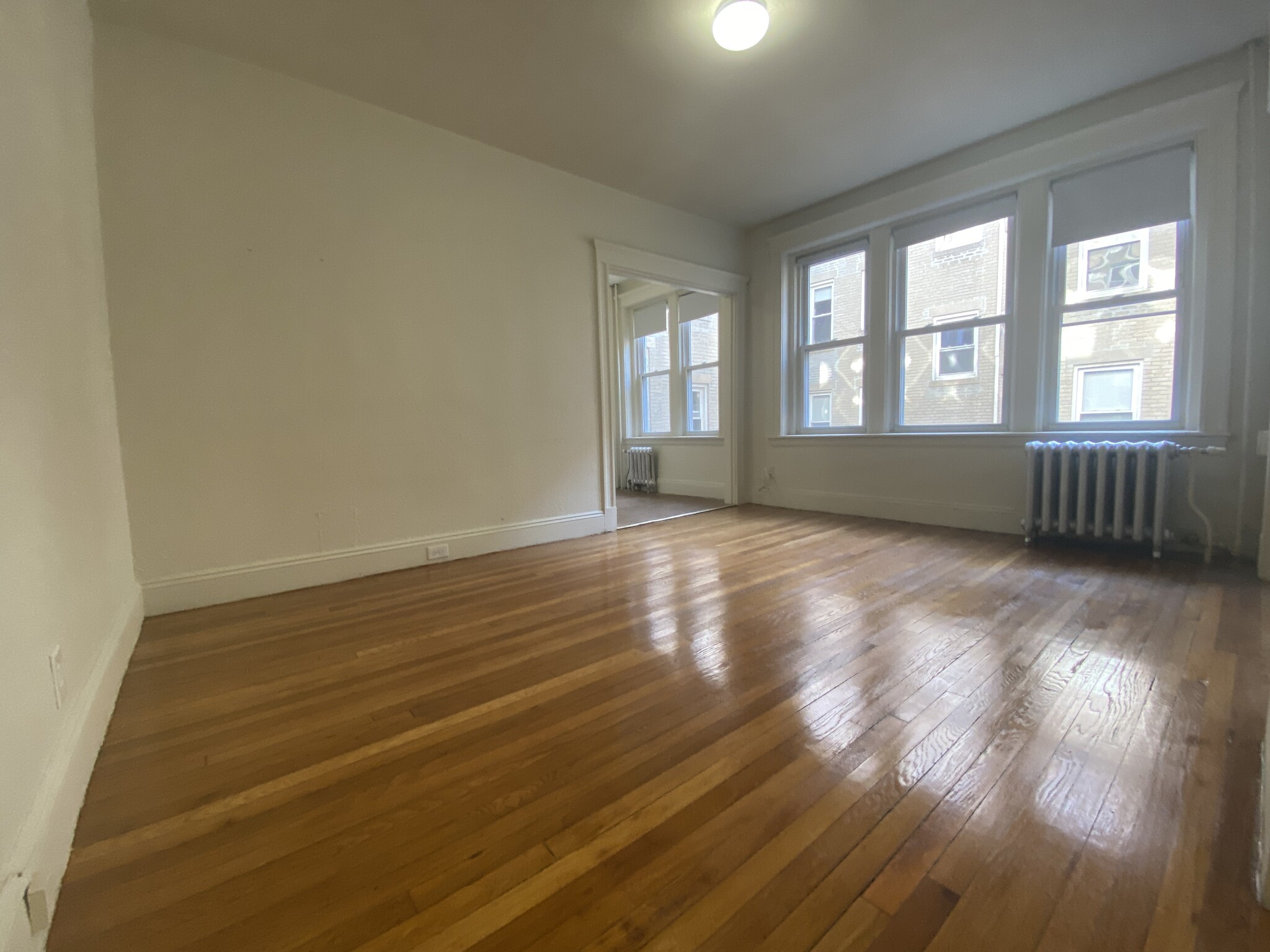 Studio bed, 1 bath apartment for rent at 1171 Boylston St Unit 18, Fenway — photo 2 of 6