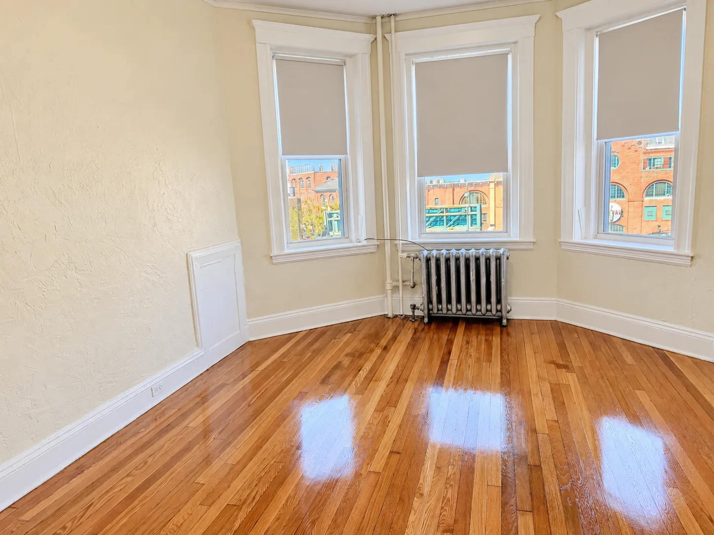 1 bed, 1 bath apartment for rent at 1171 Boylston St Unit 21, Fenway — photo 3 of 9