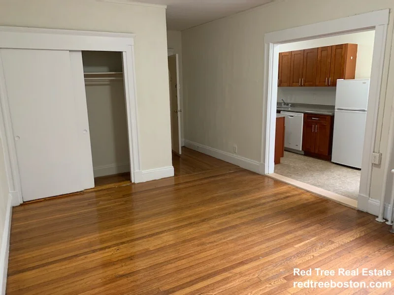 1 bed, 1 bath apartment for rent at 1171 Boylston St Unit 23, Fenway — photo 2 of 7