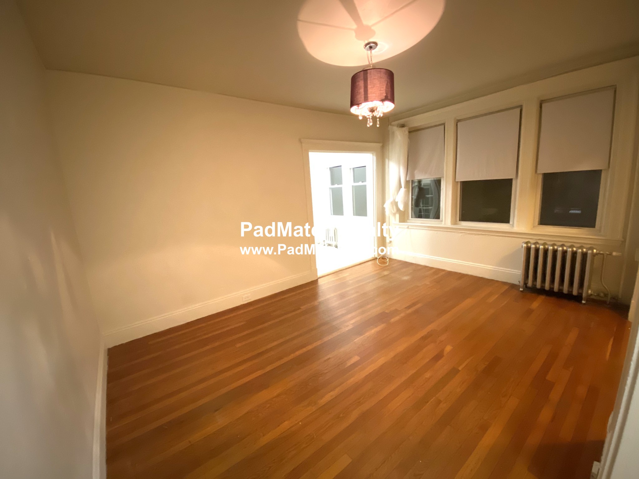 Studio bed, 1 bath apartment for rent at 1171 Boylston St Unit 26, Fenway — photo 1 of 10