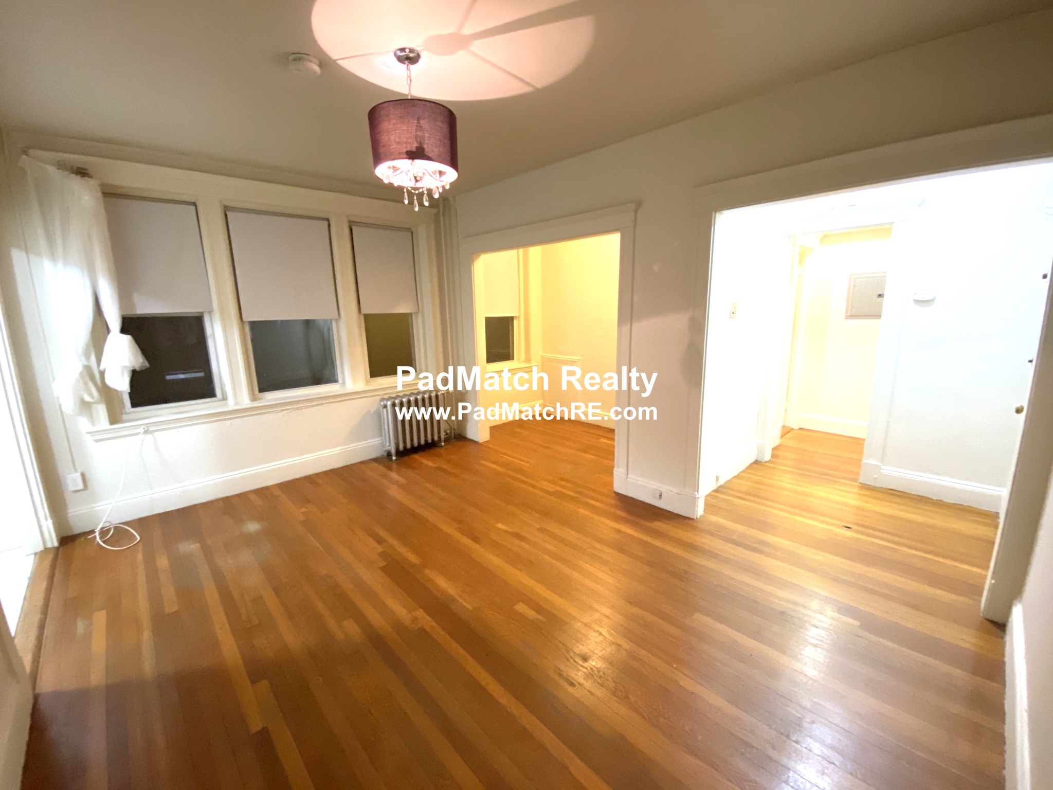 Studio bed, 1 bath apartment for rent at 1171 Boylston St Unit 26, Fenway — photo 3 of 10