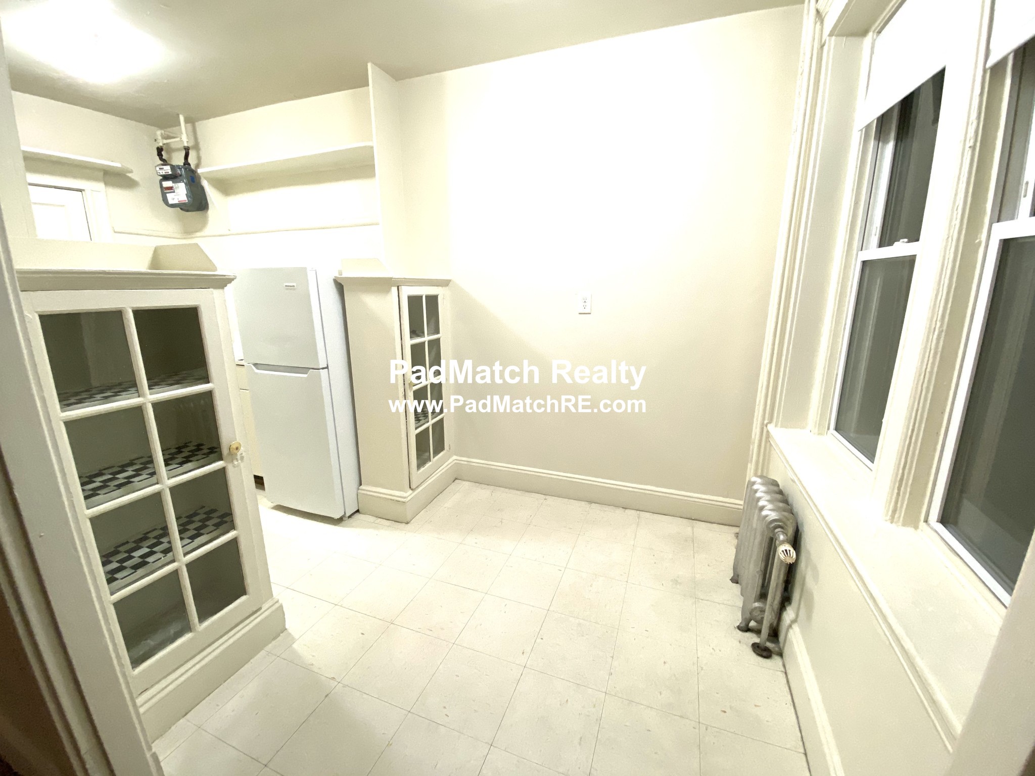 Studio bed, 1 bath apartment for rent at 1171 Boylston St Unit 26, Fenway — photo 5 of 10