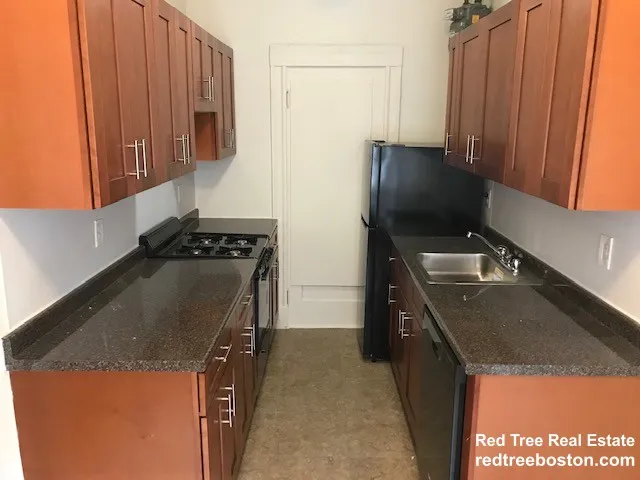 1 bed, 1 bath apartment for rent at 1171 Boylston St Unit 35, Fenway — photo 1 of 7
