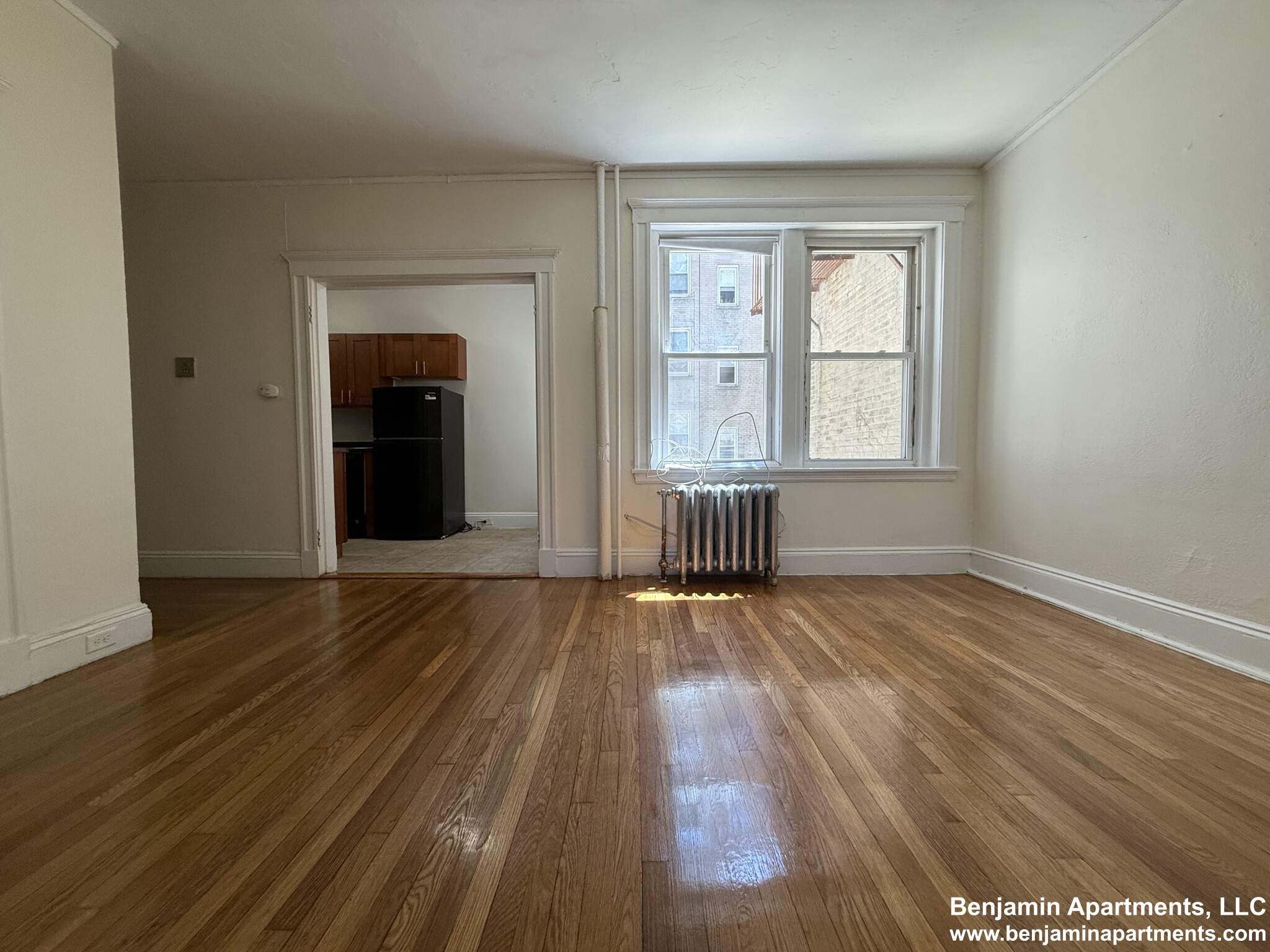 1 bed, 1 bath apartment for rent at 1171 Boylston St Unit 3R, Fenway — photo 3 of 12