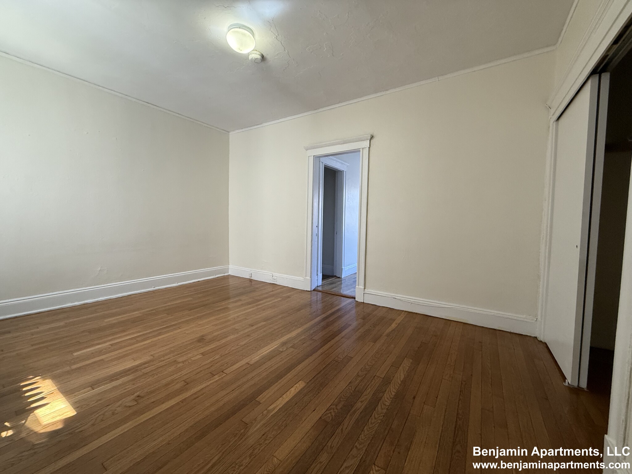1 bed, 1 bath apartment for rent at 1171 Boylston St Unit 3R, Fenway — photo 1 of 12