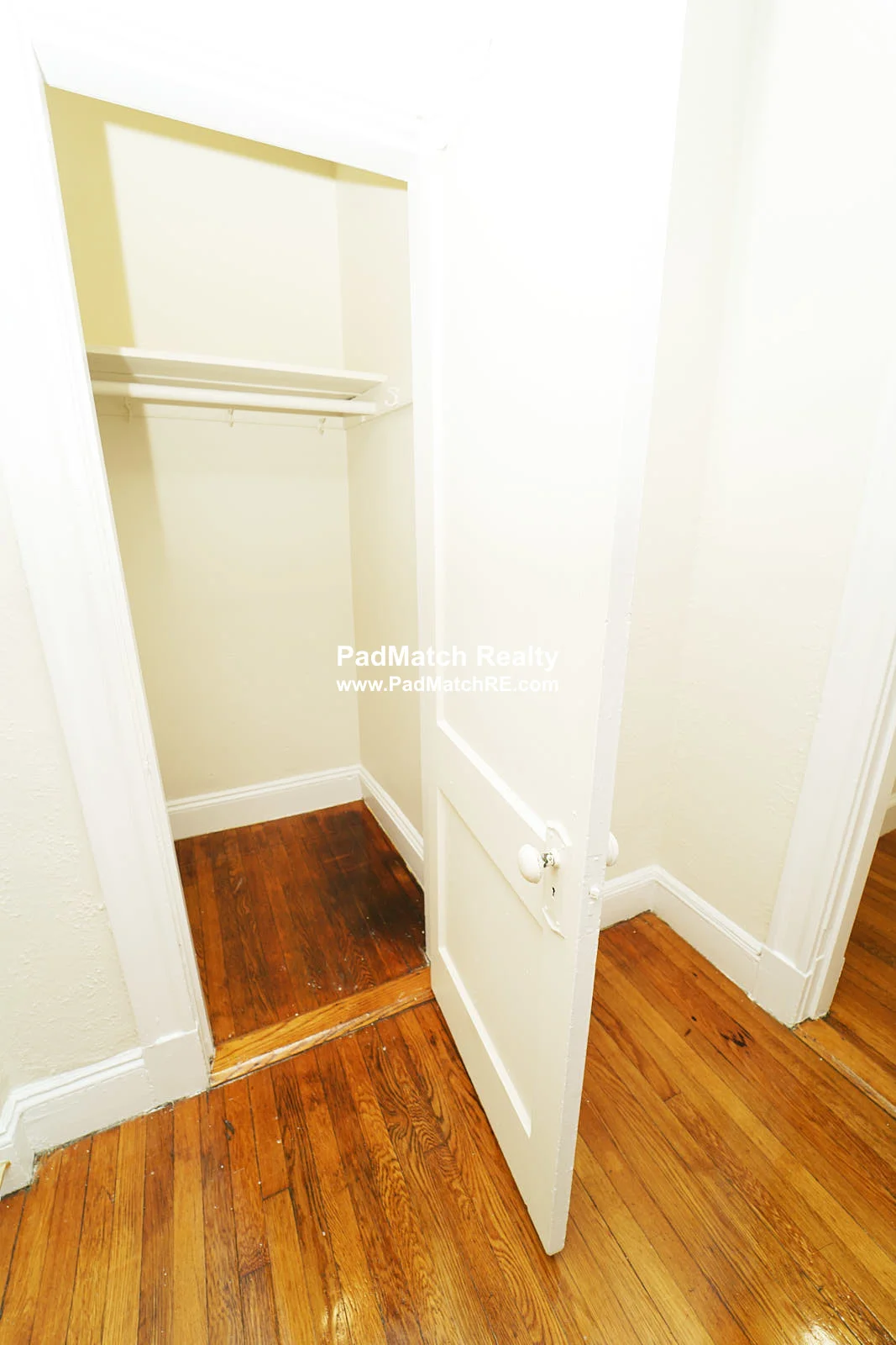 Studio bed, 1 bath apartment for rent at 1171 Boylston St Unit 40, Fenway — photo 10 of 14