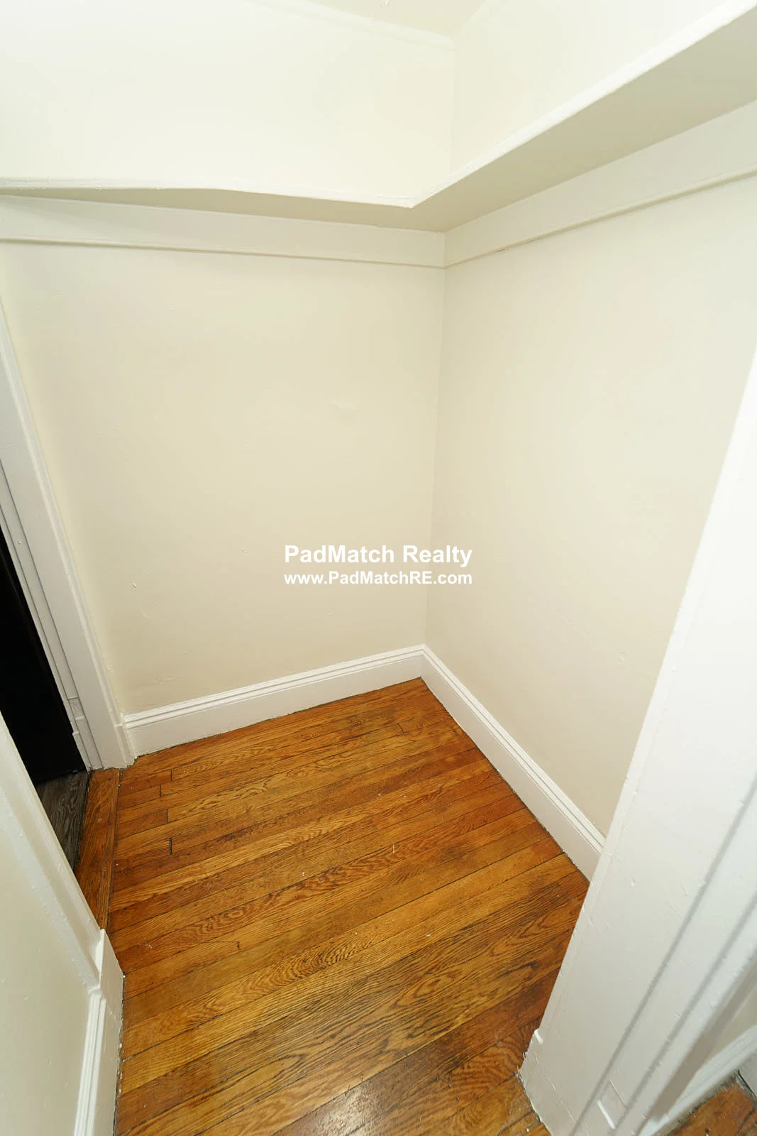 Studio bed, 1 bath apartment for rent at 1171 Boylston St Unit 40, Fenway — photo 11 of 14
