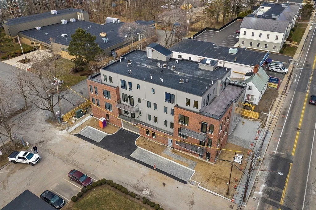 2 bed, 2 bath apartment for rent at 1173 Adams St Unit 301, Dorchester — photo 33 of 38