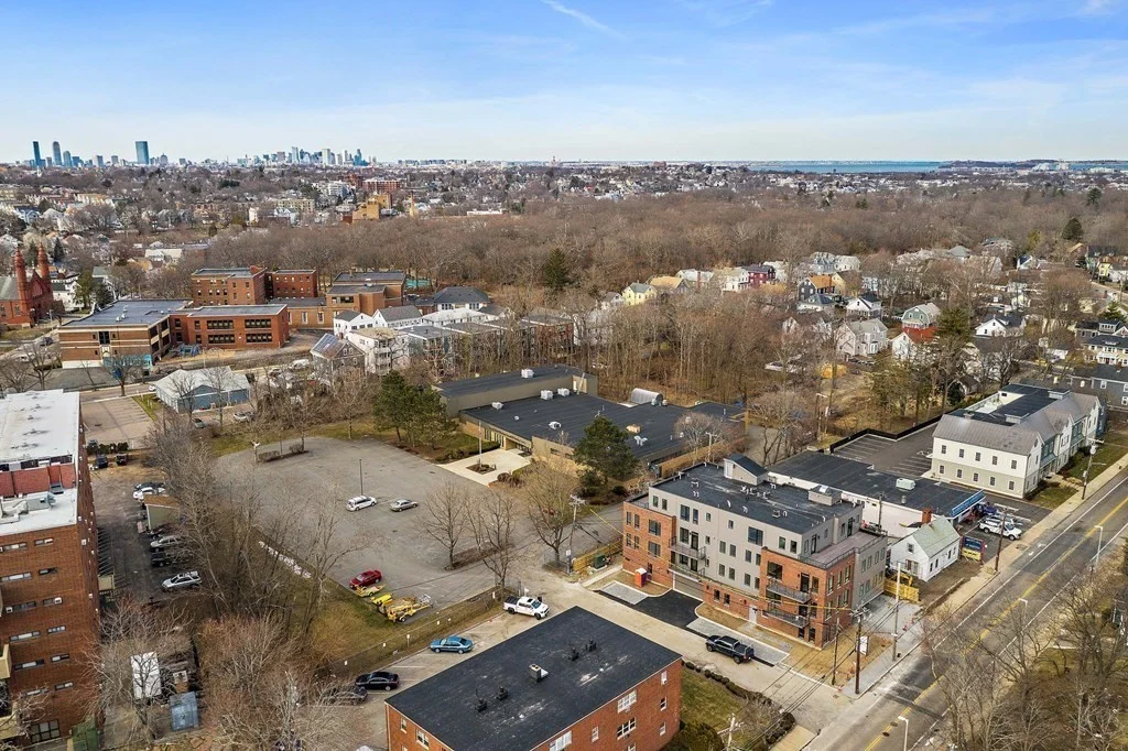 2 bed, 2 bath apartment for rent at 1173 Adams St Unit 301, Dorchester — photo 30 of 38
