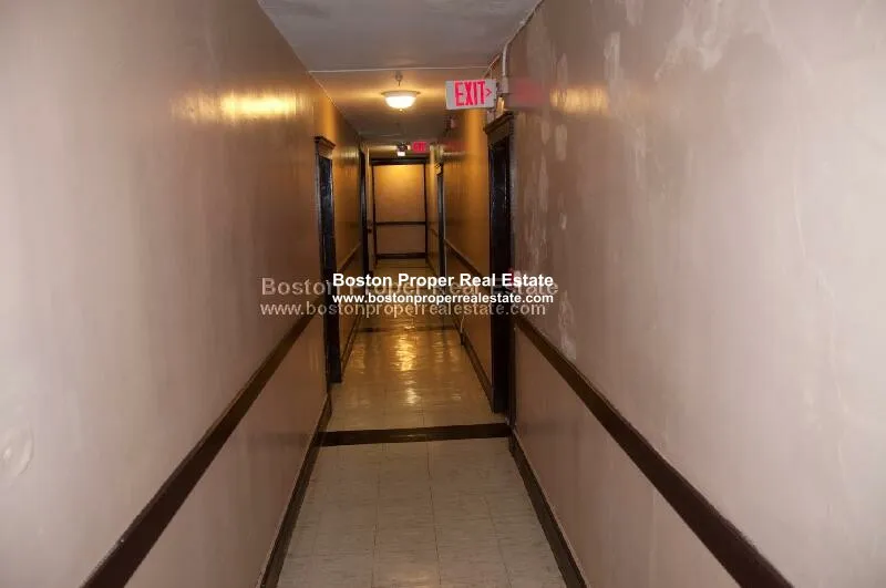 1 bed, 1 bath apartment for rent at 1173 Boylston St Unit 101, Fenway — photo 10 of 11