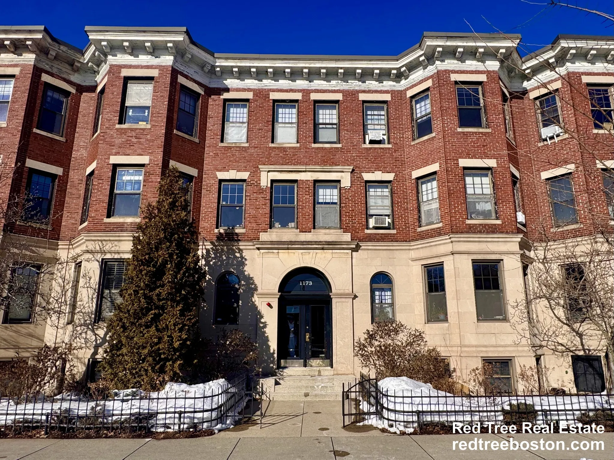 4 bed, 1 bath apartment for rent at 1173 Commonwealth Ave Unit 2, Brighton — photo 15 of 16
