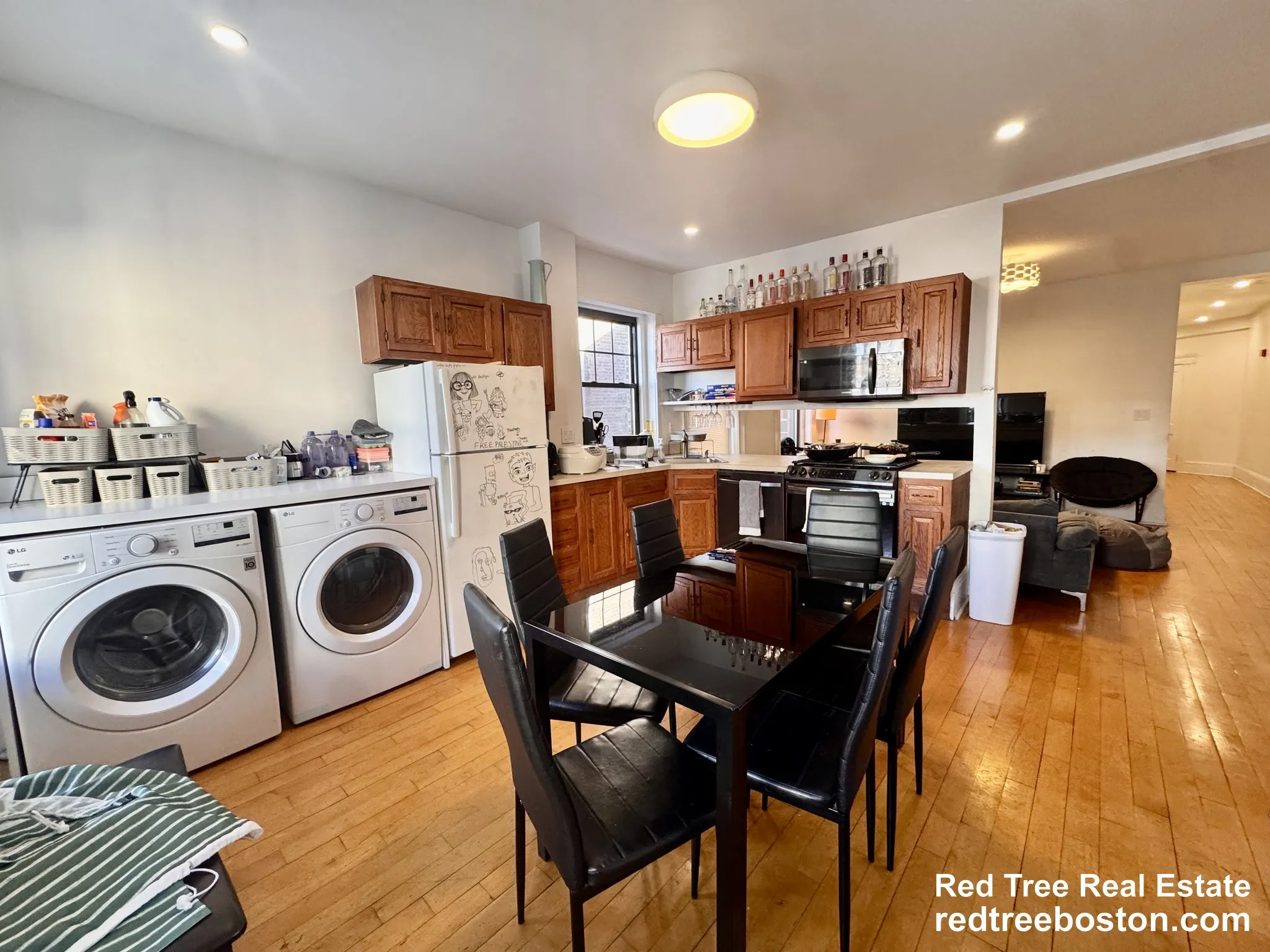 4 bed, 1 bath apartment for rent at 1173 Commonwealth Ave Unit 2, Brighton — photo 6 of 16