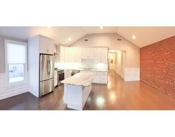 3 bed, 2 bath apartment for rent at 1174 Cambridge St Unit 3L, Inman Square — photo 2 of 16