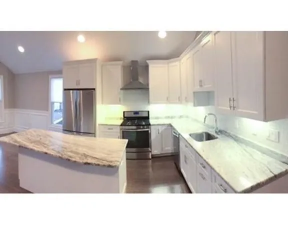 3 bed, 2 bath apartment for rent at 1174 Cambridge St Unit 3L, Inman Square — photo 6 of 16