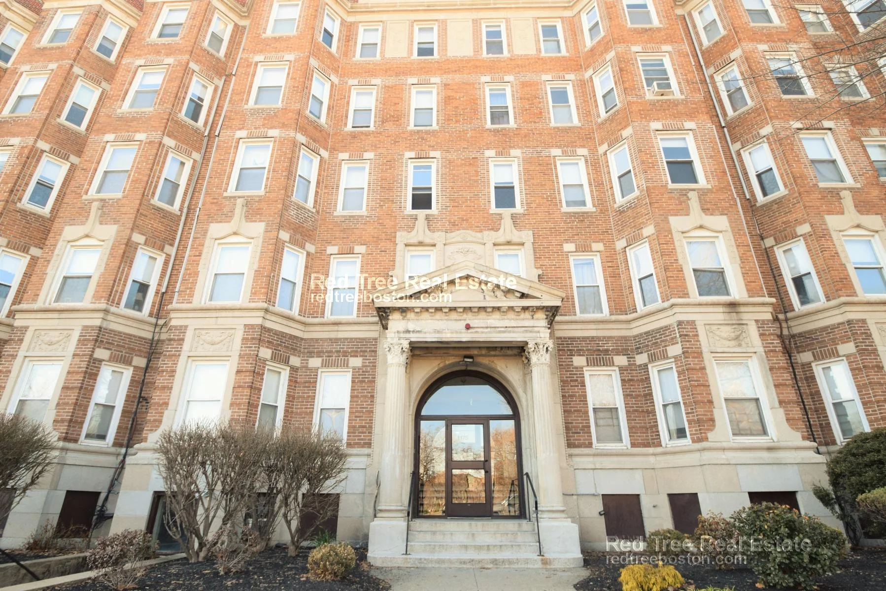 1 bed, 1 bath apartment for rent at 1175 Boylston St Unit 10, Fenway — photo 4 of 5