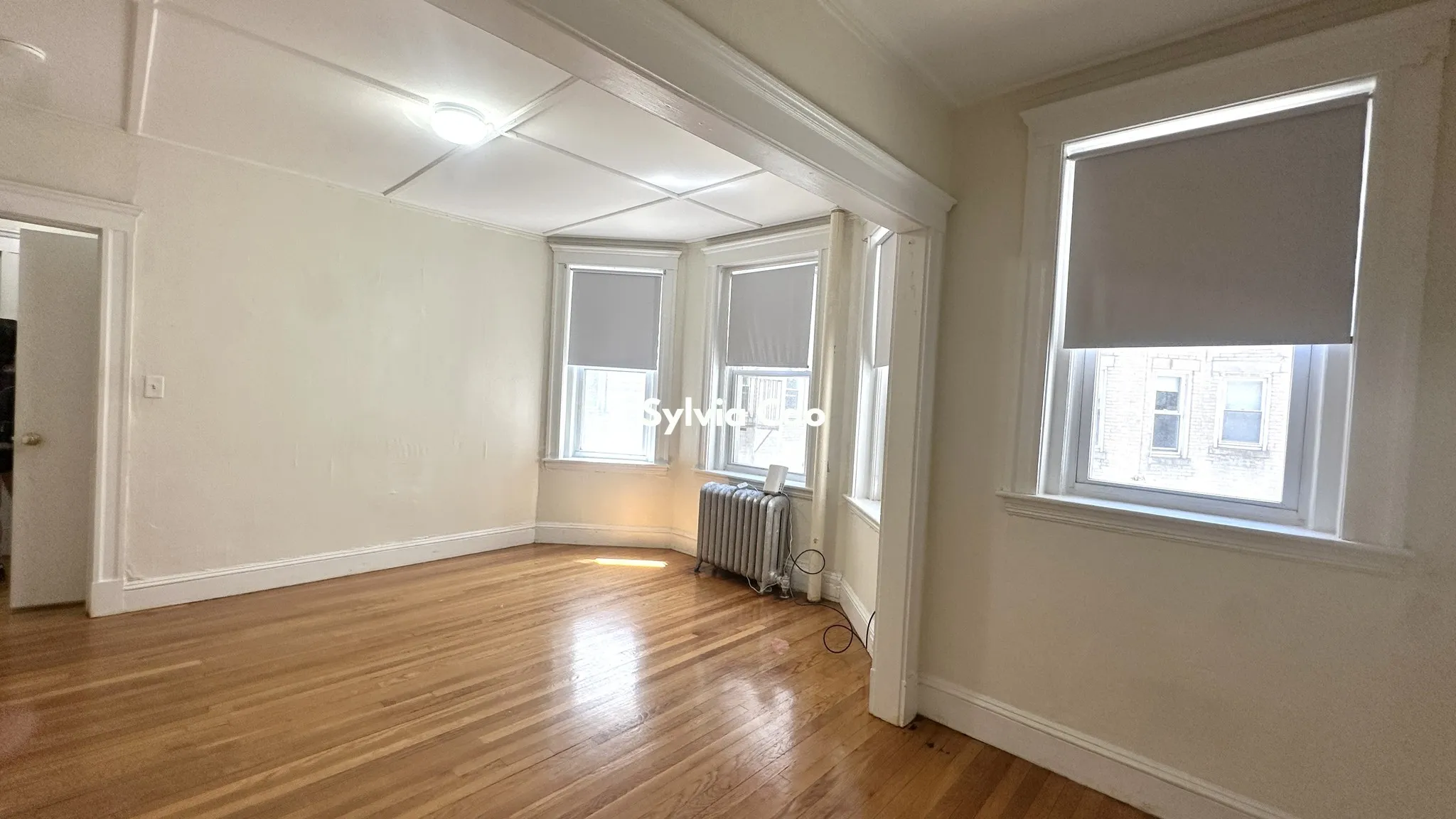 Studio bed, 1 bath apartment for rent at 1175 Boylston St Unit 11, Fenway — photo 4 of 12