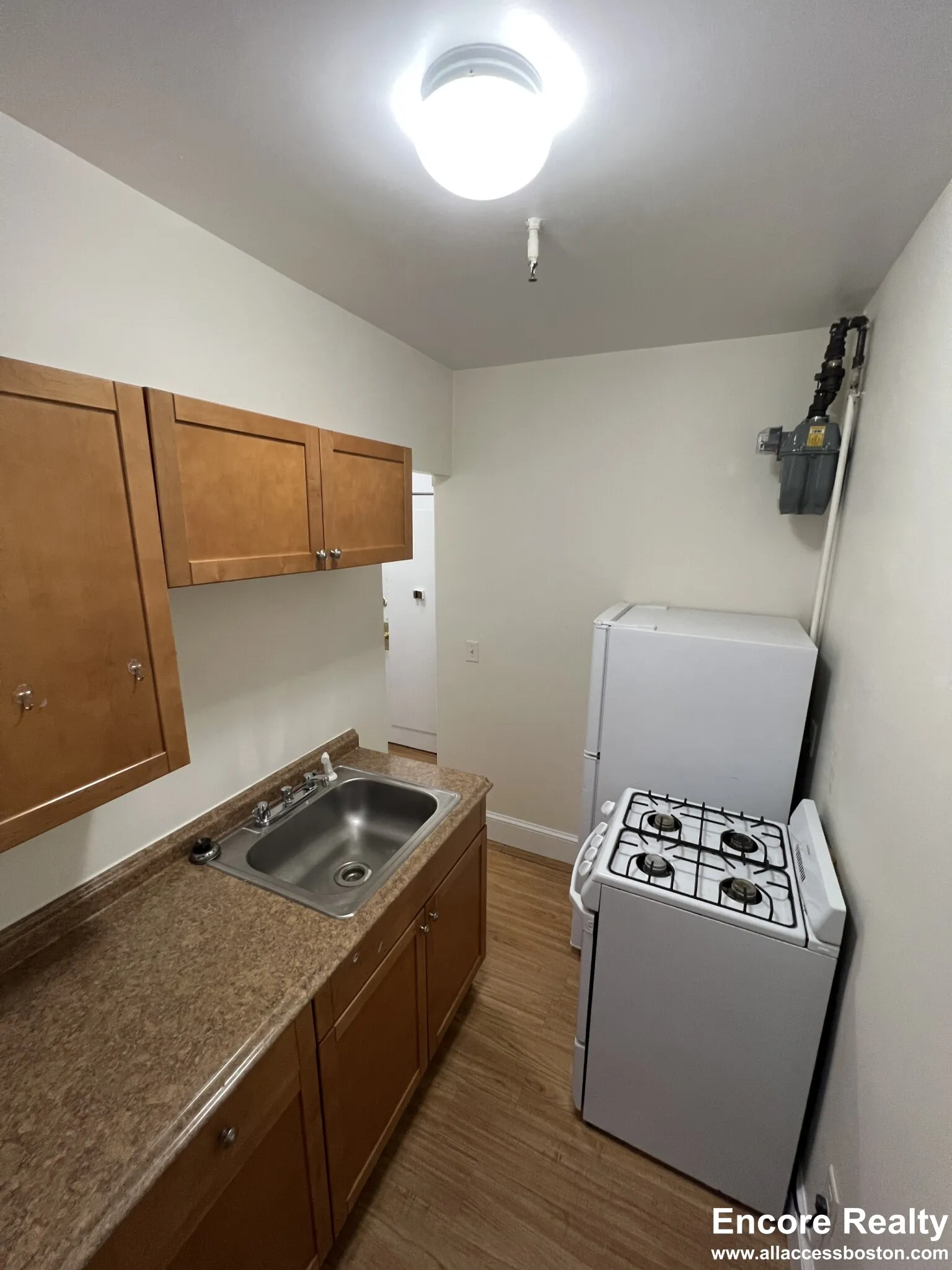 Studio bed, 1 bath apartment for rent at 1175 Boylston St Unit 1175-27, Fenway — photo 6 of 22