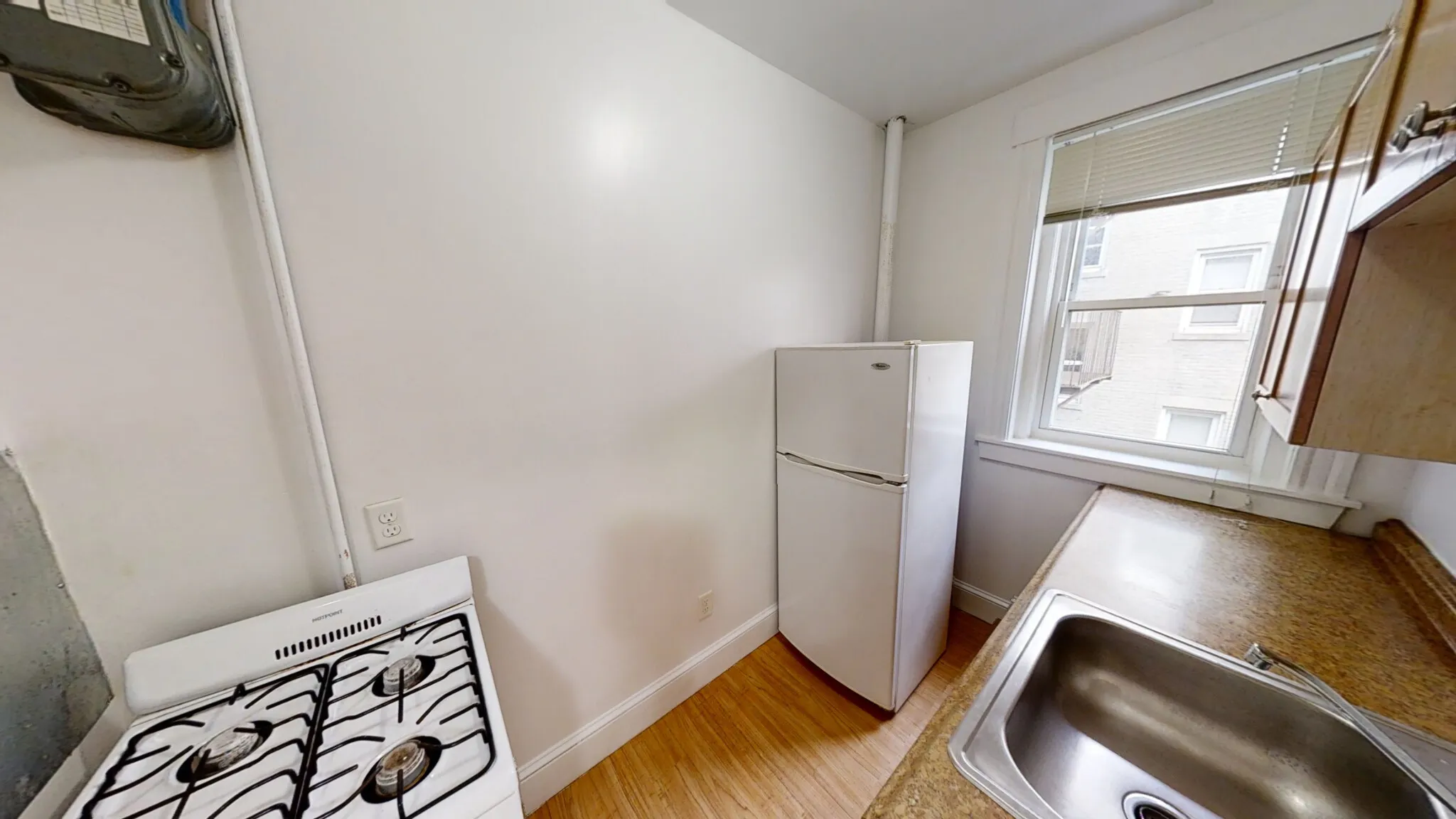 Studio bed, 1 bath apartment for rent at 1175 Boylston St Unit 1175-27, Fenway — photo 17 of 22