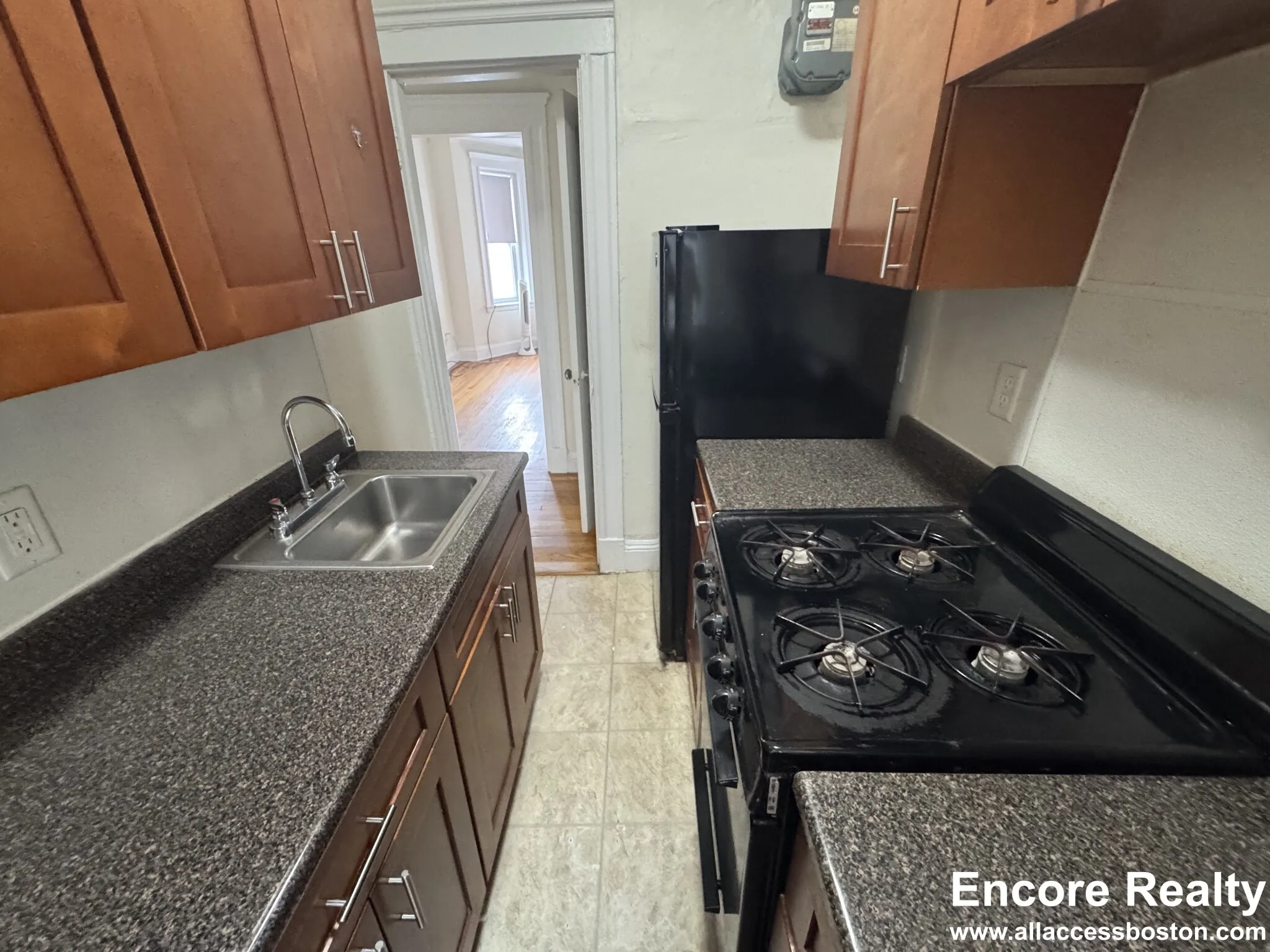 1 bed, 1 bath apartment for rent at 1175 Boylston St Unit 1175-5, Fenway — photo 2 of 20
