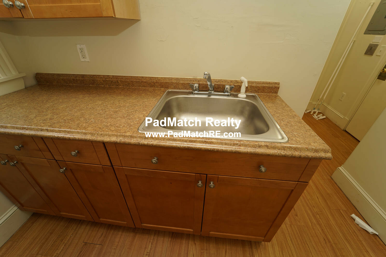 Studio bed, 1 bath apartment for rent at 1175 Boylston St Unit 17, Fenway — photo 8 of 12