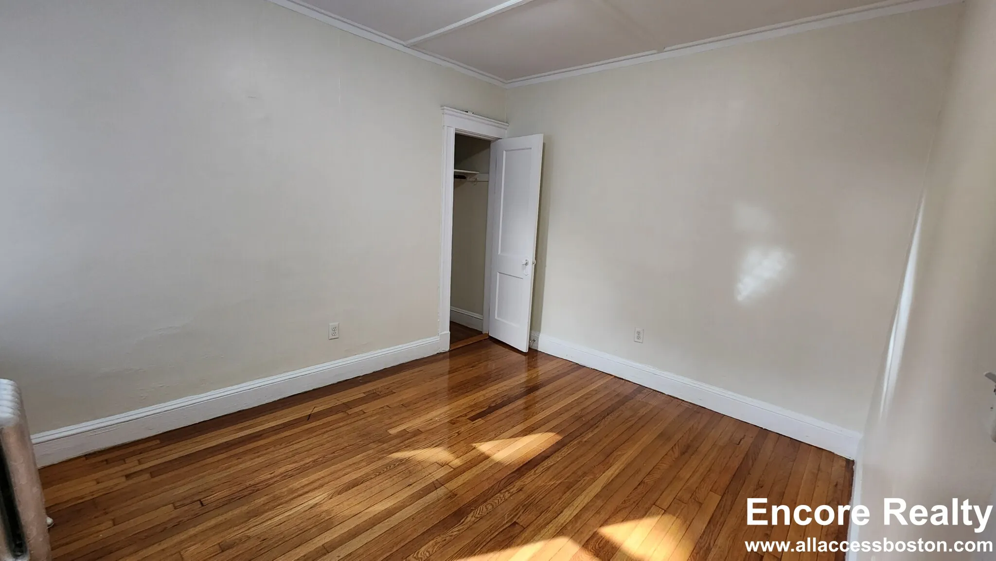 1 bed, 1 bath apartment for rent at 1175 Boylston St Unit 2, Fenway — photo 5 of 15