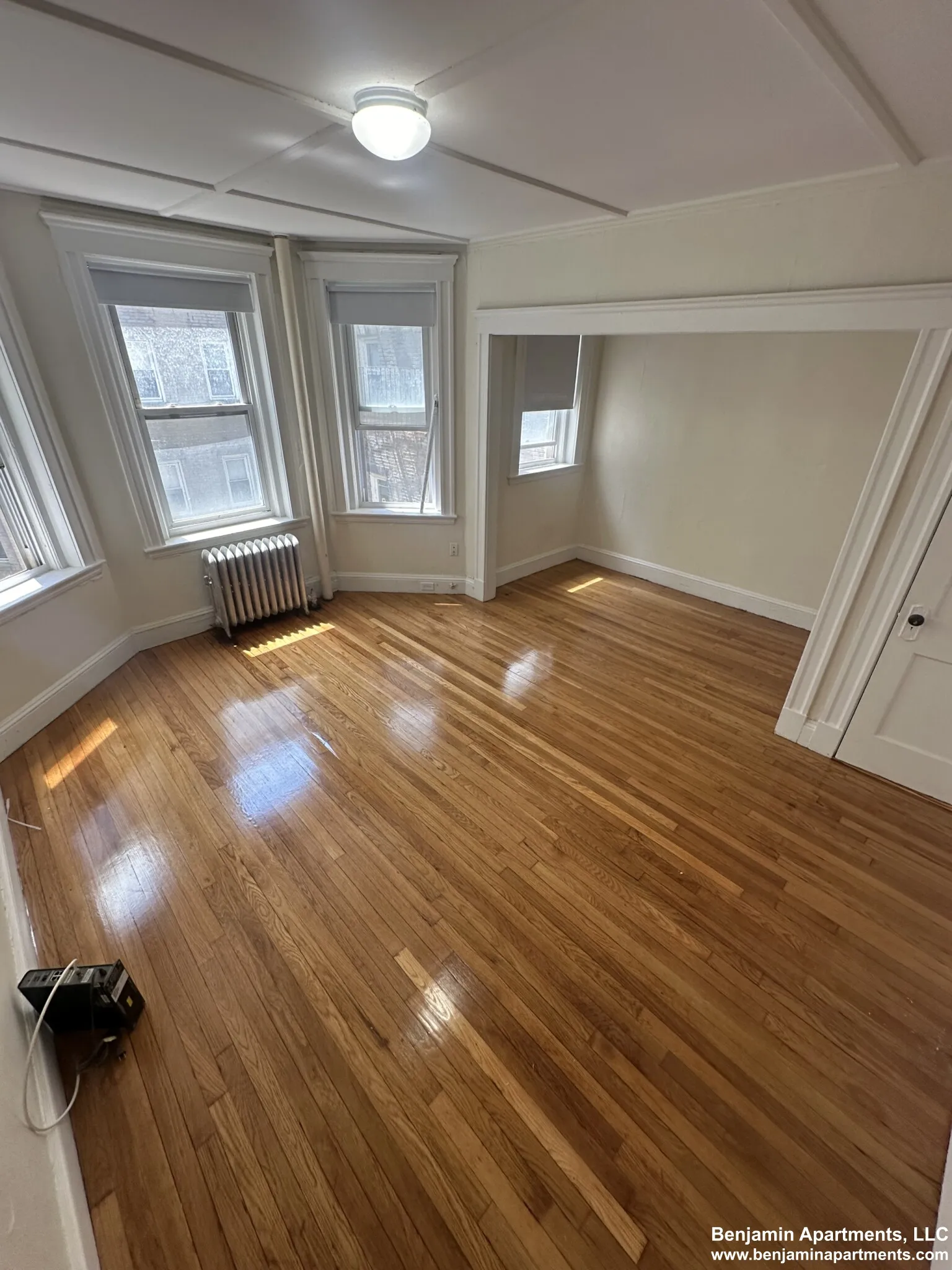 Studio bed, 1 bath apartment for rent at 1175 Boylston St Unit 21, Fenway — photo 1 of 9