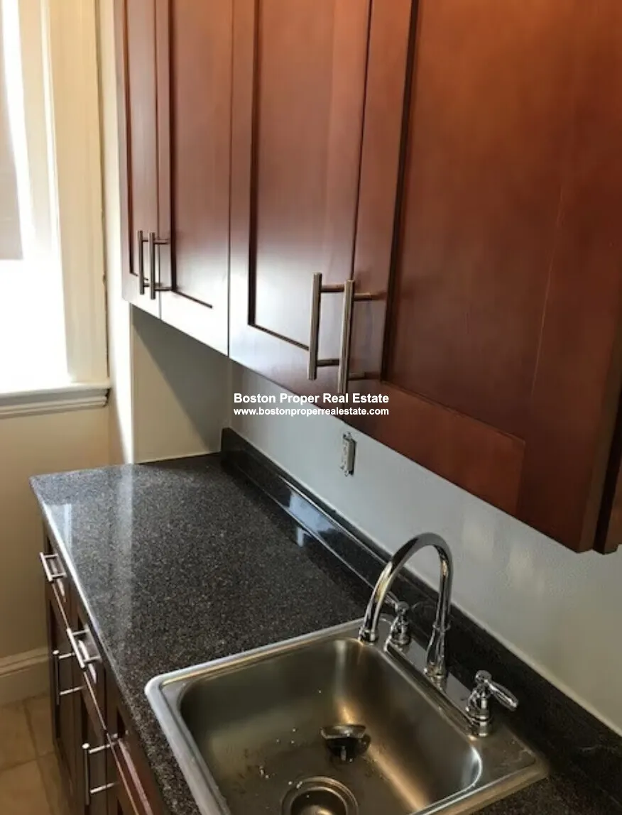 Studio bed, 1 bath apartment for rent at 1175 Boylston St Unit 25a, Fenway — photo 1 of 9