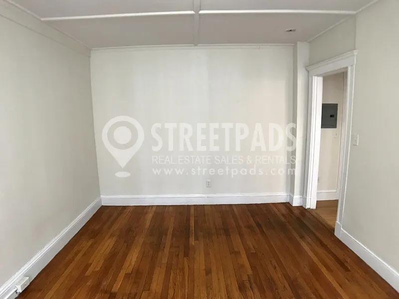 Studio bed, 1 bath apartment for rent at 1175 Boylston St Unit 27, Fenway — photo 2 of 31