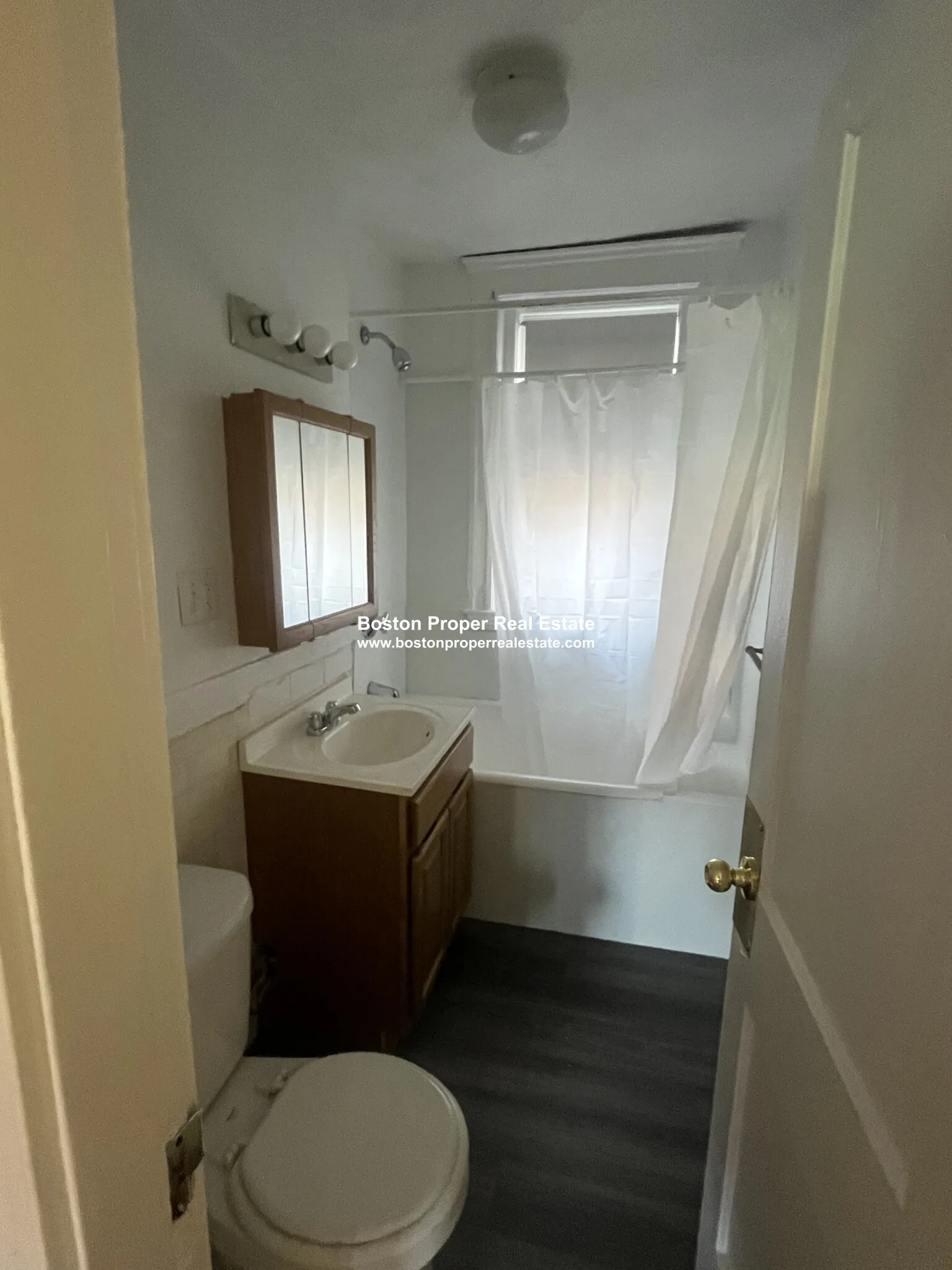 2 bed, 1 bath apartment for rent at 1175 Boylston St Unit 27, Fenway — photo 3 of 6
