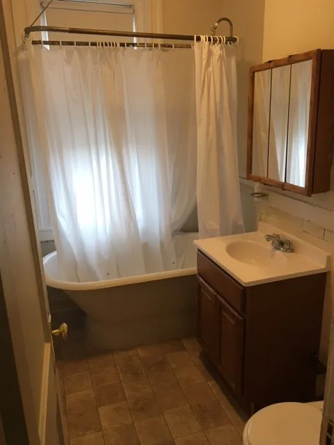 Studio bed, 1 bath apartment for rent at 1175 Boylston St Unit 29, Fenway — photo 5 of 6