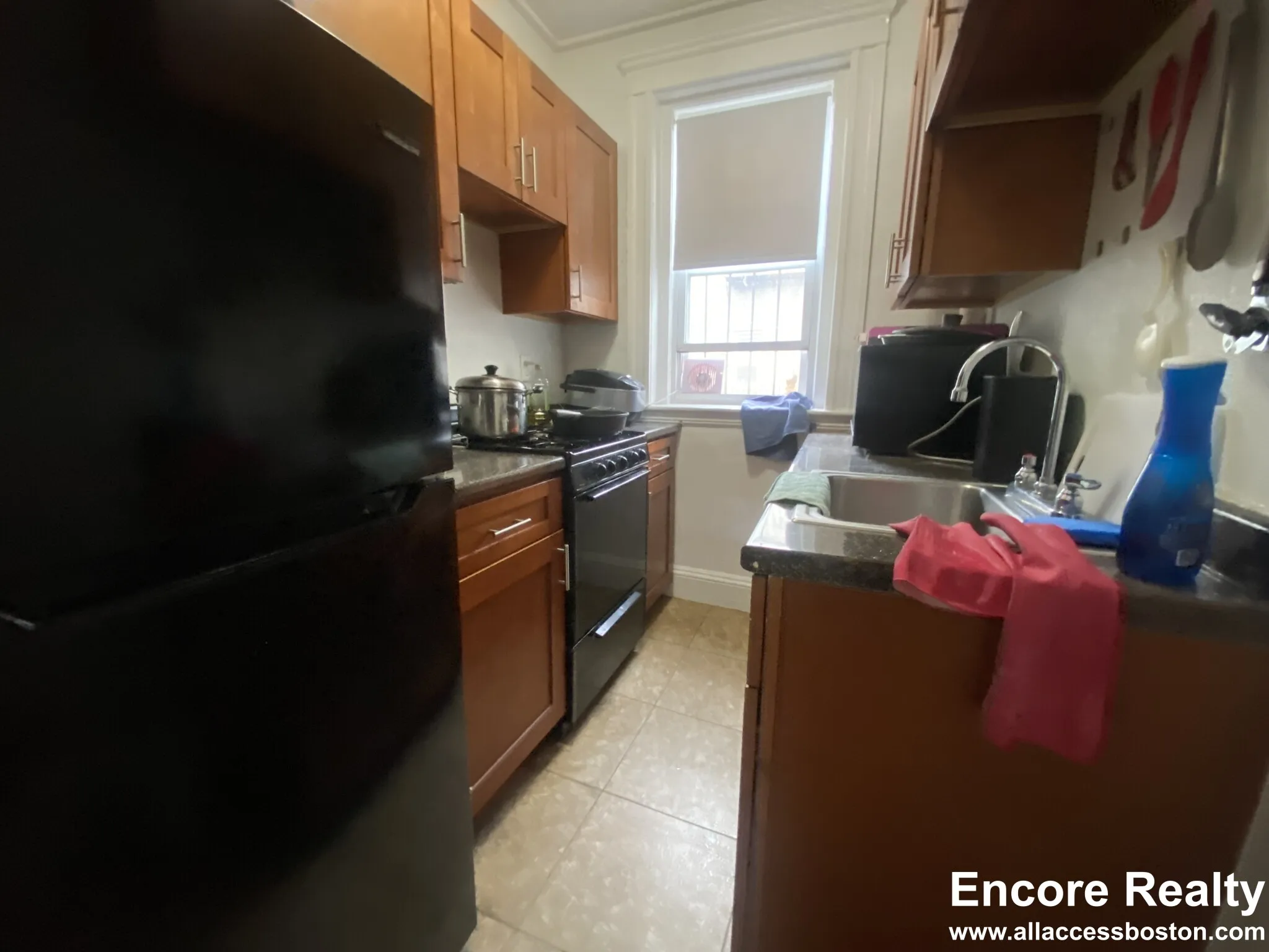 1 bed, 1 bath apartment for rent at 1175 Boylston St Unit 31, Fenway — photo 2 of 19