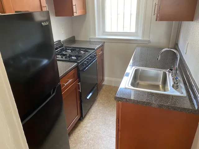 1 bed, 1 bath apartment for rent at 1175 Boylston St Unit 31, Fenway — photo 14 of 19