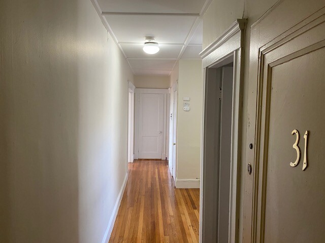 1 split bed, 1 bath apartment for rent at 1175 Boylston St Unit 31, Fenway — photo 13 of 23