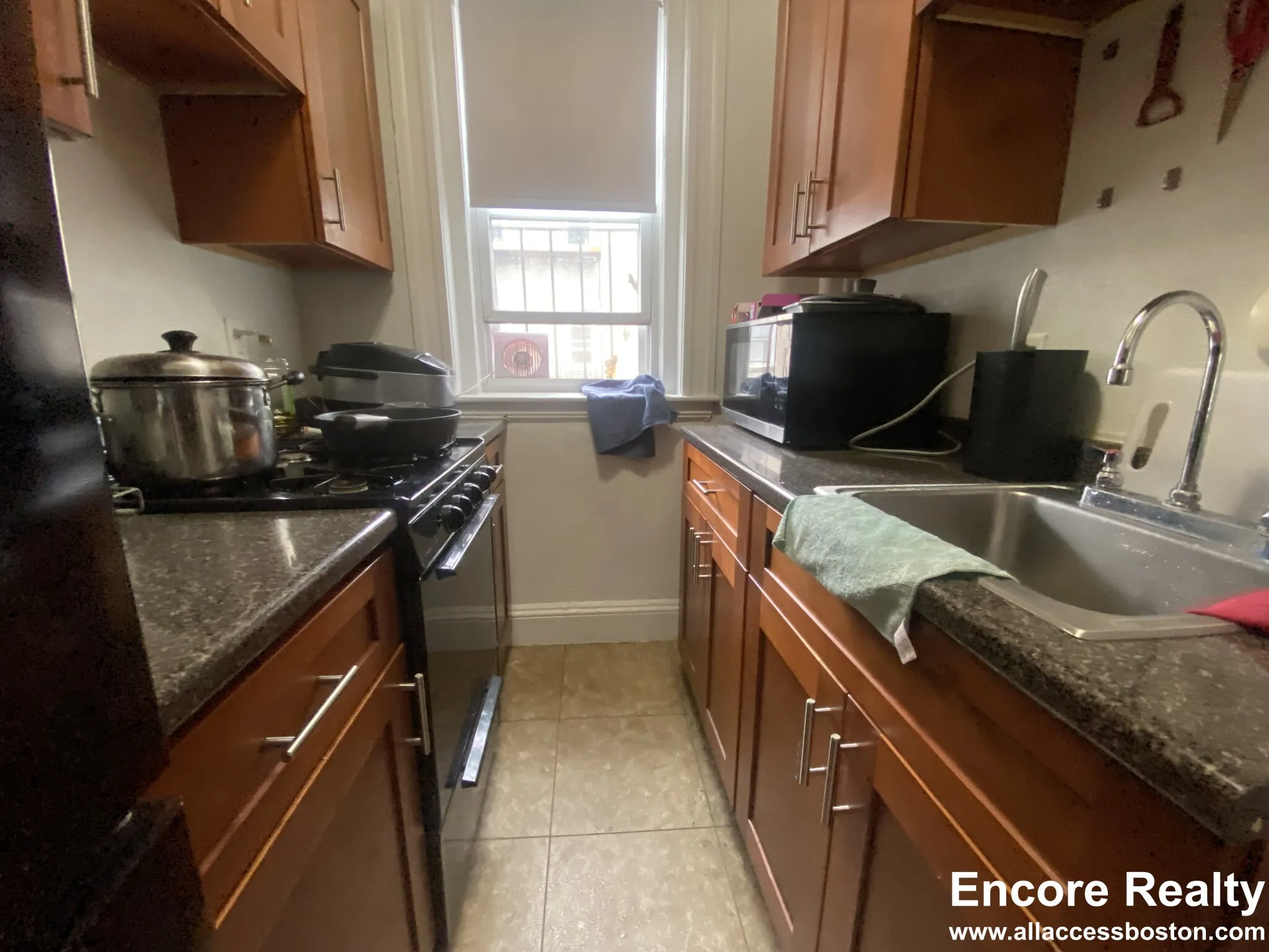 1 bed, 1 bath apartment for rent at 1175 Boylston St Unit 31, Fenway