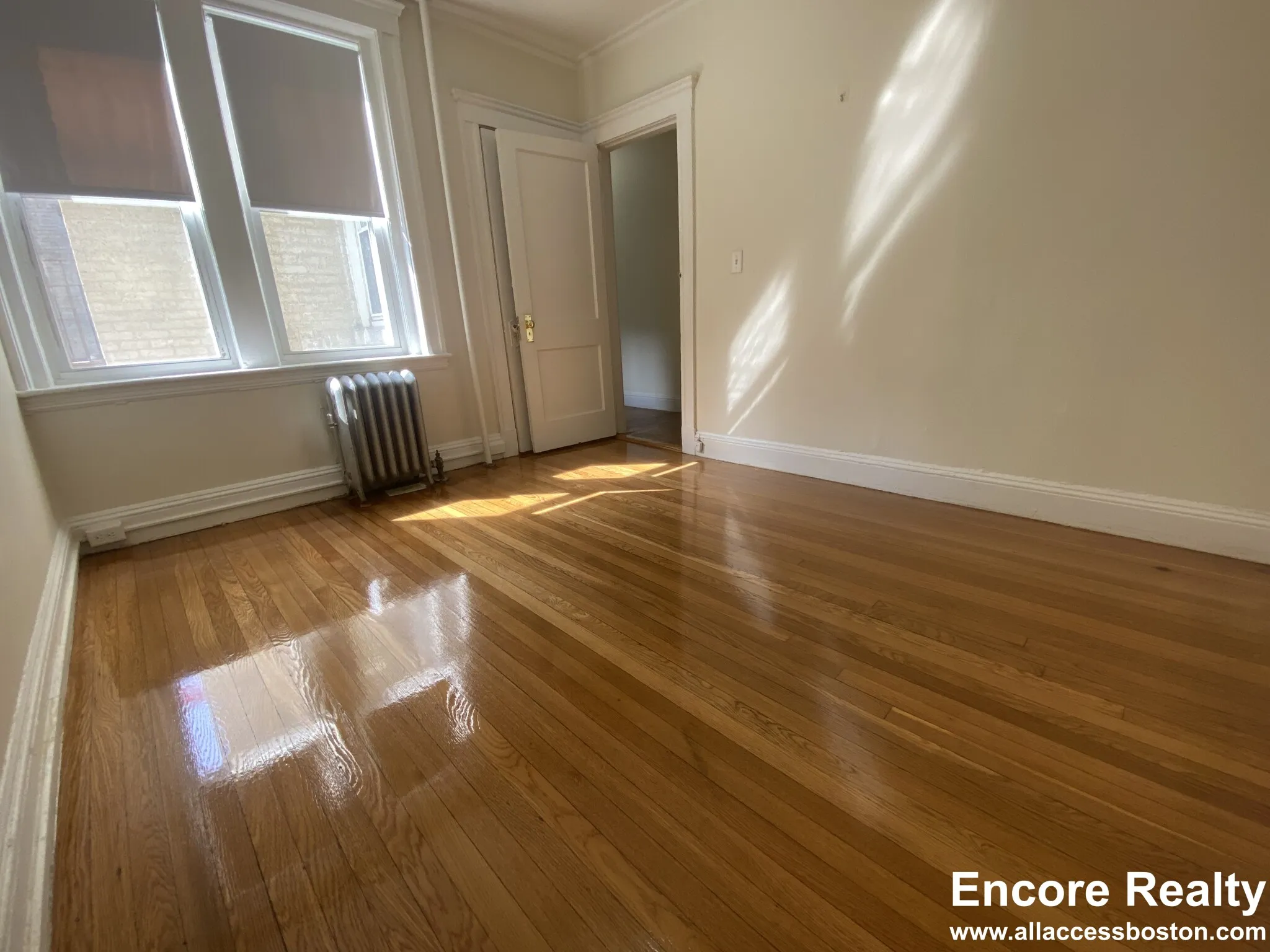1 bed, 1 bath apartment for rent at 1175 Boylston St Unit 33, Fenway — photo 5 of 13