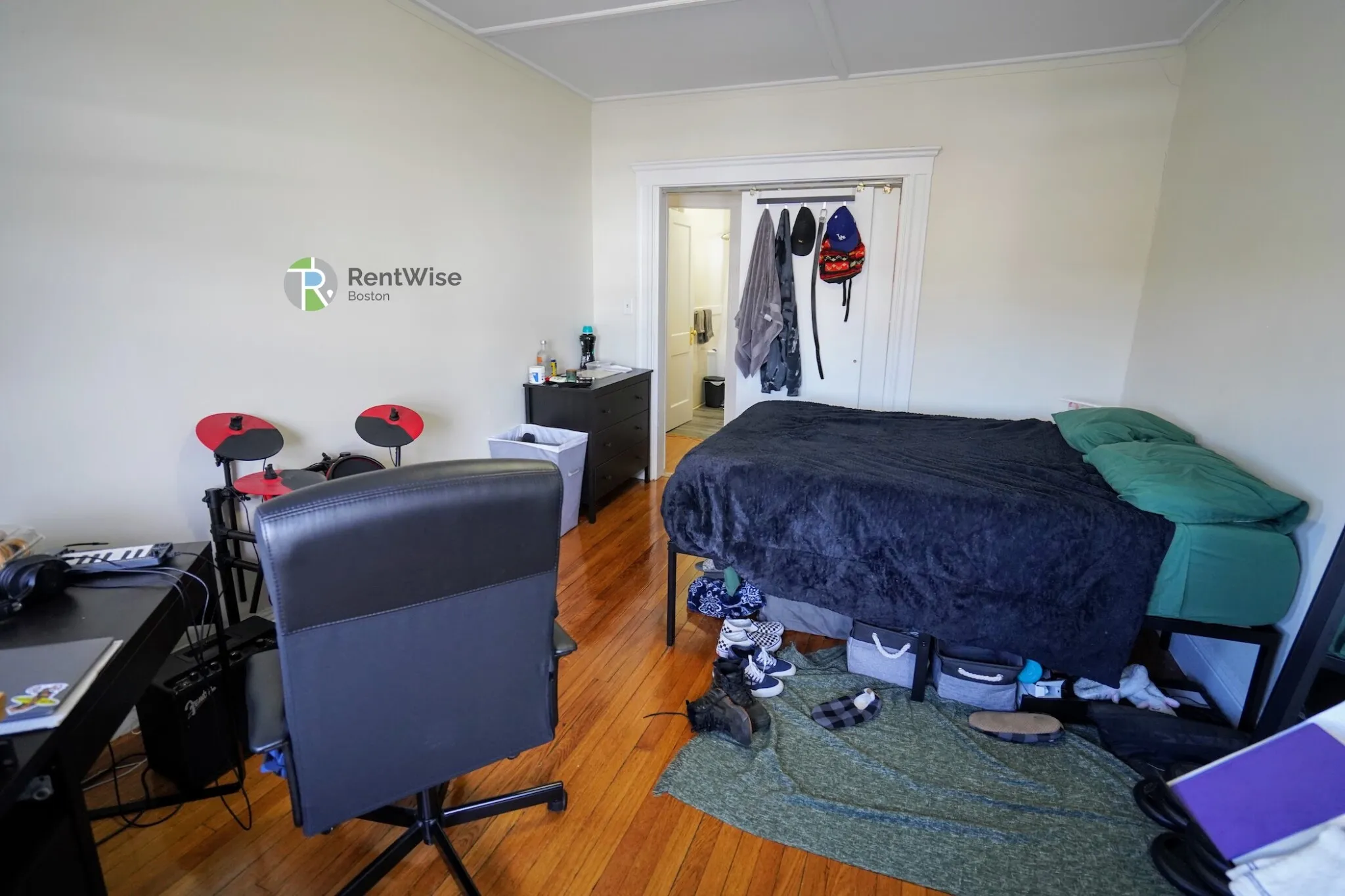 1 bed, 1 bath apartment for rent at 1175 Boylston St Unit 35, Fenway — photo 2 of 12