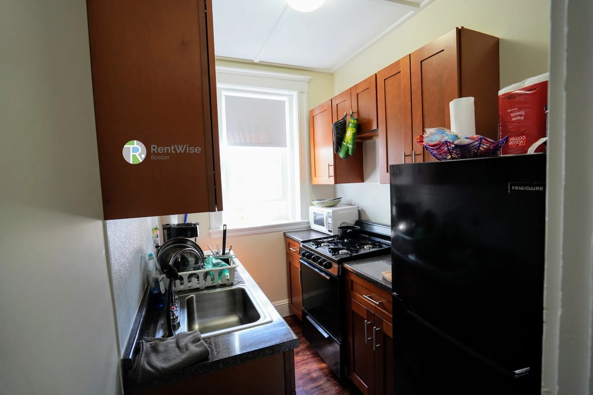 1 bed, 1 bath apartment for rent at 1175 Boylston St Unit 35, Fenway — photo 4 of 12