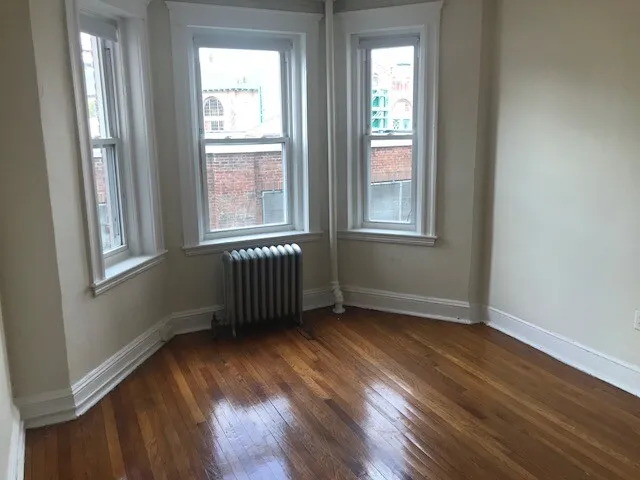 Studio bed, 1 bath apartment for rent at 1175 Boylston St Unit 4, Fenway — photo 5 of 8