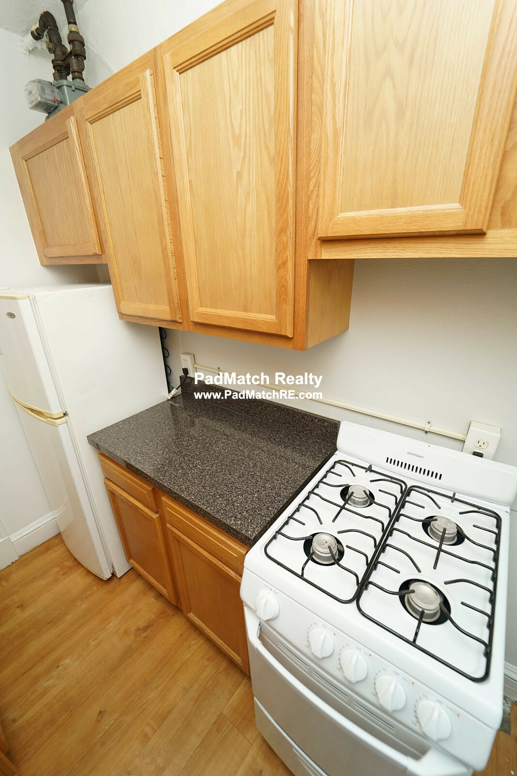 Studio bed, 1 bath apartment for rent at 1175 Boylston St Unit 40, Fenway — photo 5 of 10