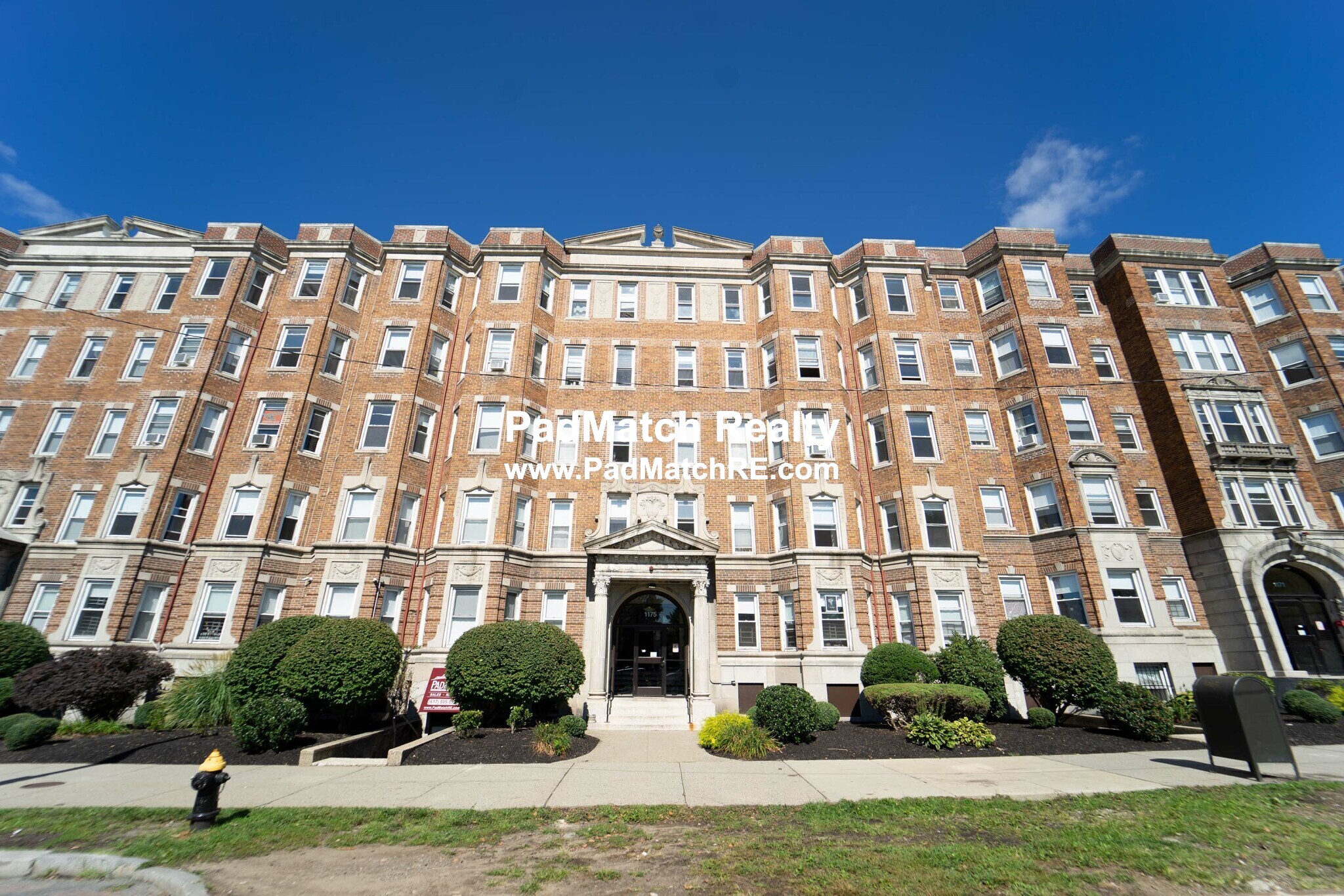 Studio bed, 1 bath apartment for rent at 1175 Boylston St Unit 44, Fenway — photo 9 of 10