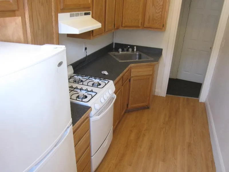 2 split bed, 1 bath apartment for rent at 1175 Boylston St Unit 50, Fenway — photo 4 of 8