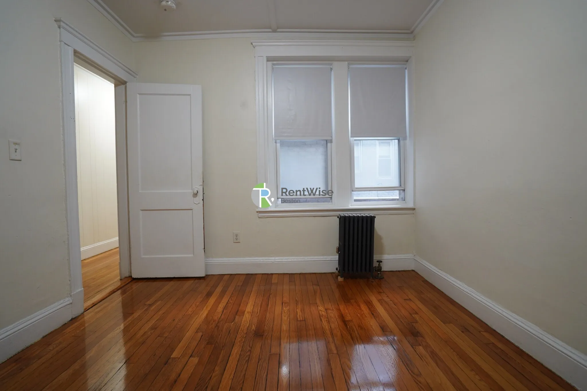 1 split bed, 1 bath apartment for rent at 1175 Boylston St Unit 6, Fenway — photo 12 of 24