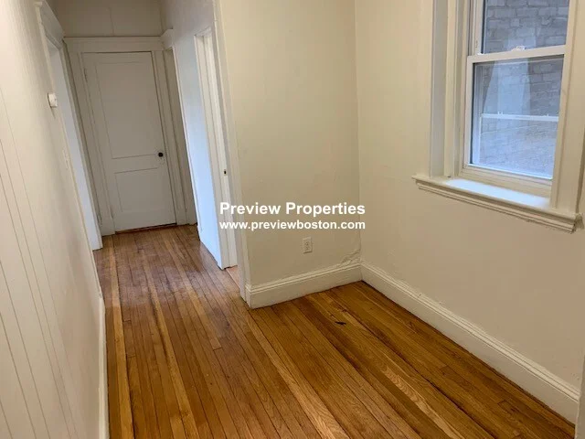 1 bed, 1 bath apartment for rent at 1175 Boylston St Unit 6P, Fenway — photo 3 of 10